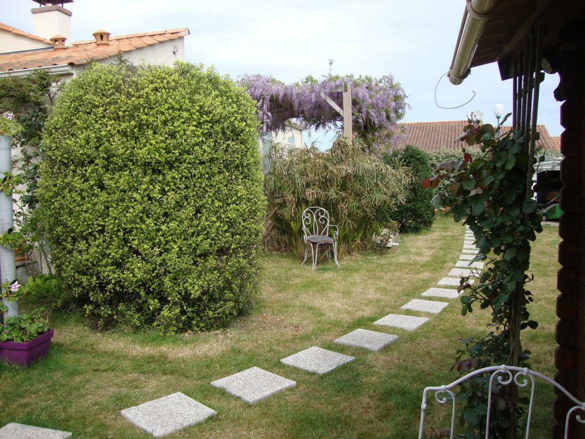 Mer A Pied Vrai Lit Linge Fourni Jardin Brétignolles-sur-Mer Exterior foto